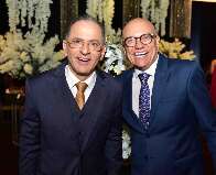 Jefferson de Almeida celebra 60 anos em noite elegante