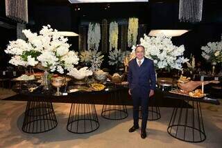 Jefferson de Almeida celebra 60 anos em noite elegante