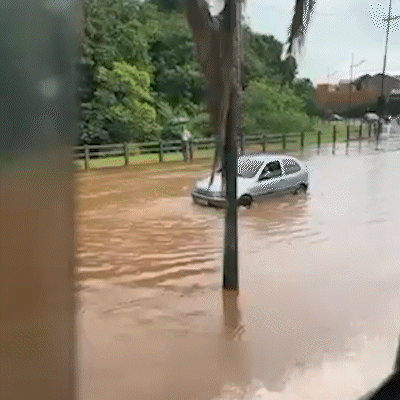 Chuva de 76,8 mm na Capital provocou alagamentos, transtornos e preju&iacute;zos 