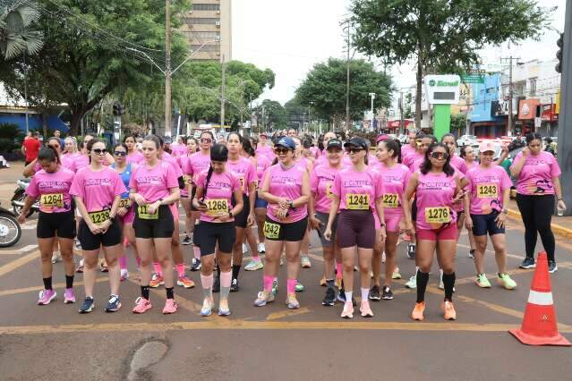 Corrida e caminhada da mulher re&uacute;nem 200 participantes em Dourados