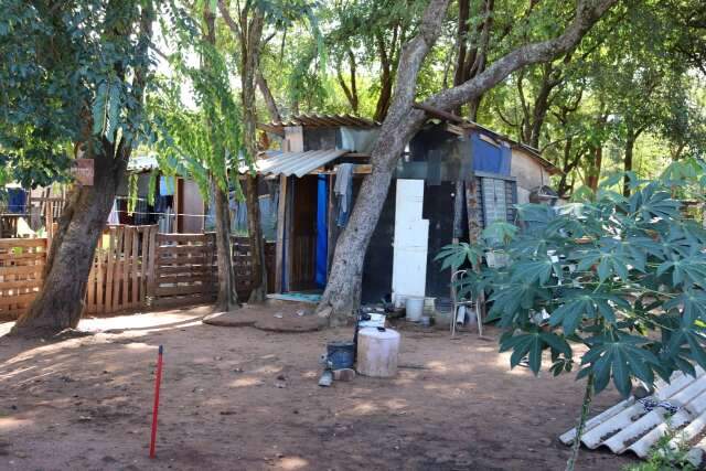 Abordagem que terminou com morte come&ccedil;ou ap&oacute;s policiais verem p&eacute;s de maconha