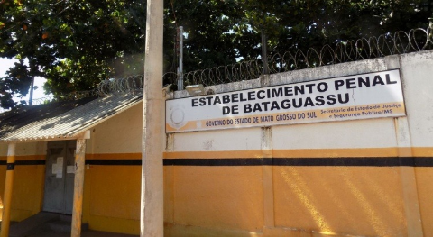 Pres&iacute;dio de Bataguassu opera com tr&ecirc;s agentes para 140 presos, denuncia servidor