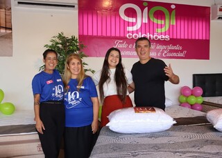 Ningu&eacute;m precisa dormir mal: Gigi Colch&otilde;es abre nova loja na Coronel Antonino