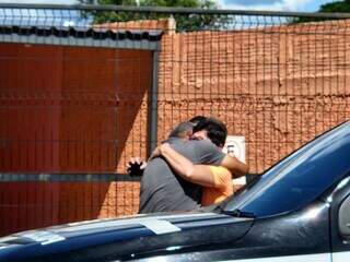 Motorista &eacute; levado para depor ap&oacute;s acidente com &ocirc;nibus que matou motociclista 