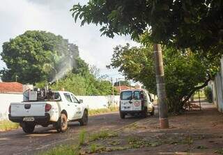 Fumacê volta às ruas e reforça combate ao mosquito na Moreninha Fumacê volta às ruas e reforça combate ao mosquito na Moreninha