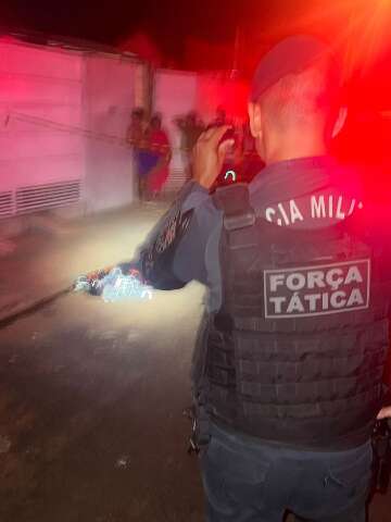 Rapaz &eacute; perseguido por vizinho e morto a golpes de faca