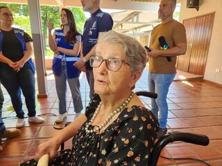 Aos 90 anos, Erta n&atilde;o abre m&atilde;o da vacina contra gripe: &ldquo;tem que se cuidar&rdquo;
