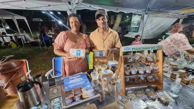 Com 11 vacas, produtora transforma leite em doces que cruzam o país