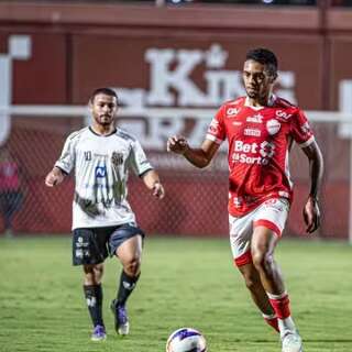 Oper&aacute;rio sofre goleada do Vila Nova e perde invencibilidade na temporada