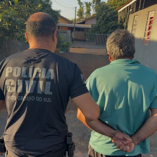 Sorveteiro pede &aacute;gua, invade casa, estupra jovem e acaba preso