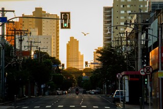 Calor intenso marca domingo com m&aacute;ximas de at&eacute; 40&deg;C no Estado