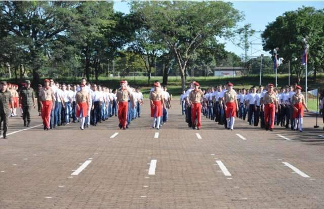 Ap&oacute;s den&uacute;ncia, Col&eacute;gio Militar reabre inscri&ccedil;&otilde;es para candidatos com defici&ecirc;ncia