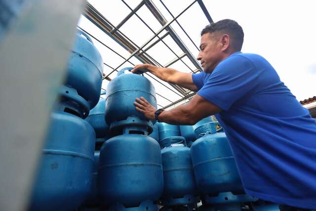 Botij&atilde;o de g&aacute;s de cozinha deve subir at&eacute; R$ 8 em MS a partir de amanh&atilde;