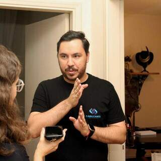 Casal de empres&aacute;rias divide neg&oacute;cios, fam&iacute;lia e paix&atilde;o por motos h&aacute; 23 anos