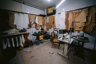 H&aacute; 60 anos na profiss&atilde;o, um dos alfaiates mais antigos n&atilde;o quer parar