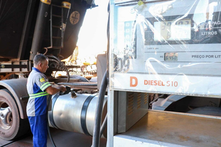 MS adere a subsídio e diesel pode ter desconto de R$ 1,20 por litro MS adere a subsídio e diesel pode ter desconto de R$ 1,20 por litro
