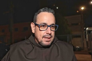 Cinco par&oacute;quias se unem e levam fi&eacute;is &agrave;s ruas na Semana Santa