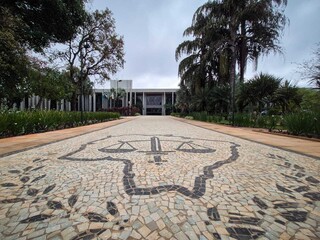 Empresa &eacute; condenada a indenizar v&iacute;tima de golpe com empr&eacute;stimo