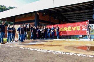 Paralisa&ccedil;&atilde;o de servidores no Detran afeta exames e vistorias