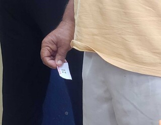 Hor&aacute;rios divergentes e distribui&ccedil;&atilde;o de senha frustram procura por vacina