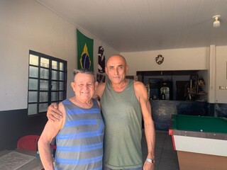 Sem quebra-pau, uma quadra separa botecos de flamenguista e vasca&iacute;no