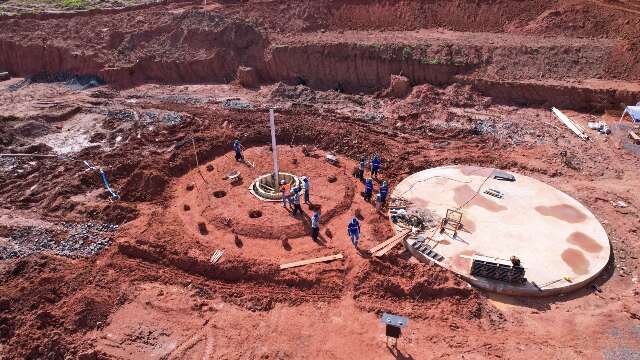 Itaquira&iacute; inicia implanta&ccedil;&atilde;o da rede de esgoto e amplia estrutura de saneamento