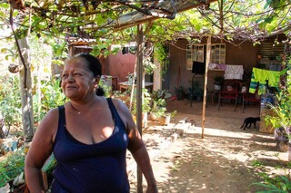 Bairro supera passado de "bang-bang" e vive tranquilidade após regularização Bairro supera passado de "bang-bang" e vive tranquilidade após regularização