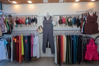 Bazar de tr&ecirc;s dias da VN Modas oferece 50% de desconto em toda moda praia