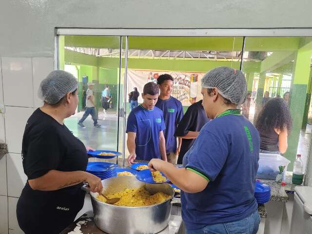 Curso na &aacute;rea certa pode garantir aumento salarial a servidores da educa&ccedil;&atilde;o
