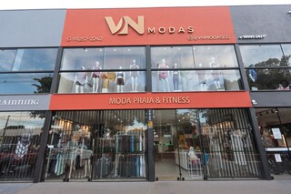 Bazar de tr&ecirc;s dias da VN Modas oferece 50% de desconto em toda moda praia