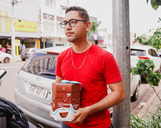 Clientes desembolsam at&eacute; R$ 800 em chocolates no Centro de Campo Grande