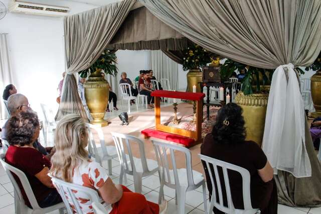 Maioria dos leitores n&atilde;o participa de celebra&ccedil;&otilde;es da Semana Santa