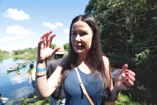 Pirarucu que pulou de carro em movimento ganha nome e vai morar no Bioparque