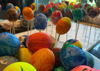 H&aacute; 13 anos, Glau mant&eacute;m viva tradi&ccedil;&atilde;o familiar de ovos cri cri 