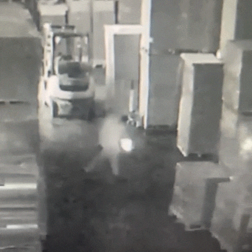 Autor de inc&ecirc;ndio em f&aacute;brica de brinquedos &eacute; preso e alega que sofria bullying