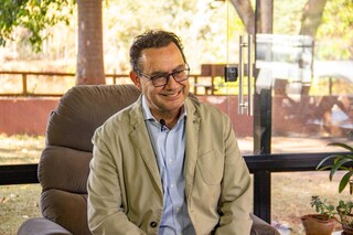 Dr. Augusto Cury faz palestra solidária em prol do Hospital São Julião Dr. Augusto Cury faz palestra solidária em prol do Hospital São Julião