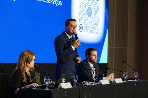 Fl&aacute;vio C&eacute;sar assume presid&ecirc;ncia de conselho respons&aacute;vel pela Reforma Tribut&aacute;ria