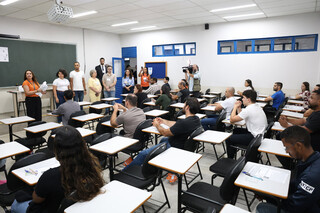 Candidatos fazem abaixo-assinado e pedem reaplica&ccedil;&atilde;o de prova ap&oacute;s falta de luz