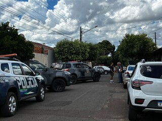 Subtenente da PM &eacute; encontrada morta a tiro em casa