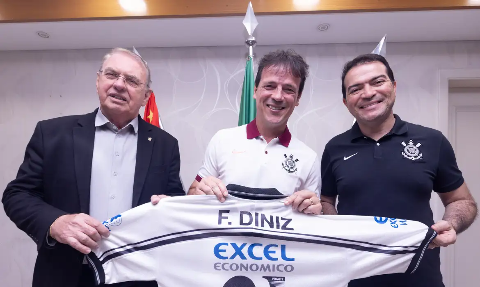 Fernando Diniz assume o Corinthians ap&oacute;s demiss&atilde;o de Dorival J&uacute;nior