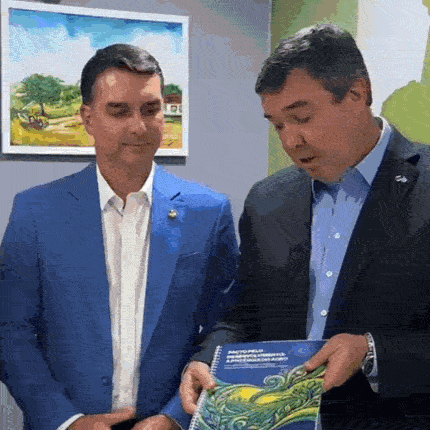 Diagn&oacute;stico do agro entregue por Riedel e Reinaldo vai subsidiar plano de Fl&aacute;vio