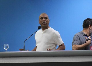 Prefeitura usar&aacute; agentes de sa&uacute;de para fiscalizar terrenos sujos