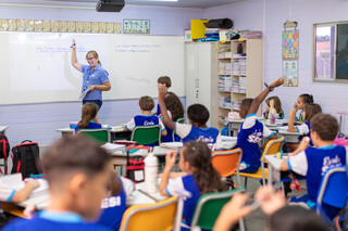 Do livro &agrave; rob&oacute;tica: Sesi atrai m&atilde;o de obra e integra comunidade