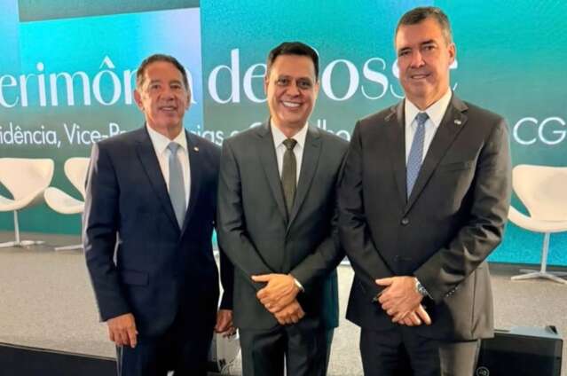 Fl&aacute;vio C&eacute;sar assume comando de &oacute;rg&atilde;o respons&aacute;vel pela reforma tribut&aacute;ria