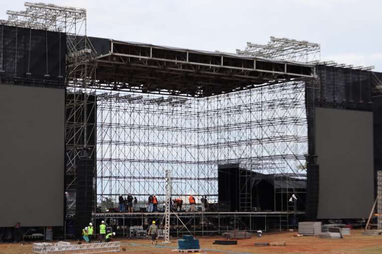 Guns terá 700 banheiros, 12 bares e 842 toneladas de equipamentos