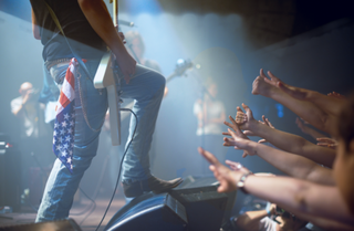 A Capital ir&aacute; ver Guns N&rsquo; Roses e hospitais alertam sobre cuidados