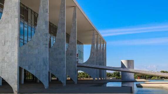 Governo reajusta aux&iacute;lio-sa&uacute;de e creche para servidores federais