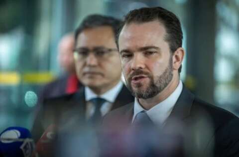 Governo pode liberar FGTS para pagamento de d&iacute;vidas de fam&iacute;lias