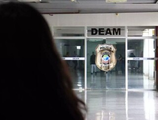 Nova lei muda regra para desist&ecirc;ncia de den&uacute;ncia na Lei Maria da Penha