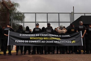 Governo altera fundo da PF e policiais penais suspendem estado de greve